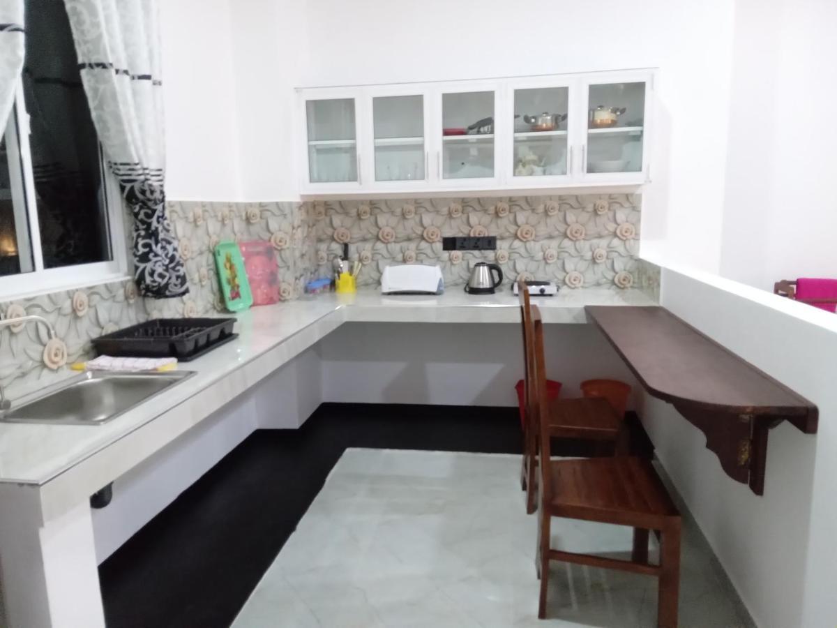 Indika'S Apartment Хикадува Екстериор снимка